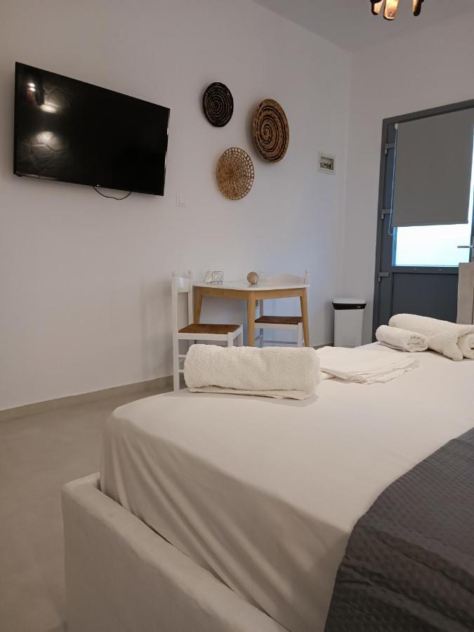 Traditional House Under The Castle Astypalaia Bagian luar foto